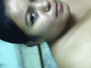 Solo otra filipina F ...